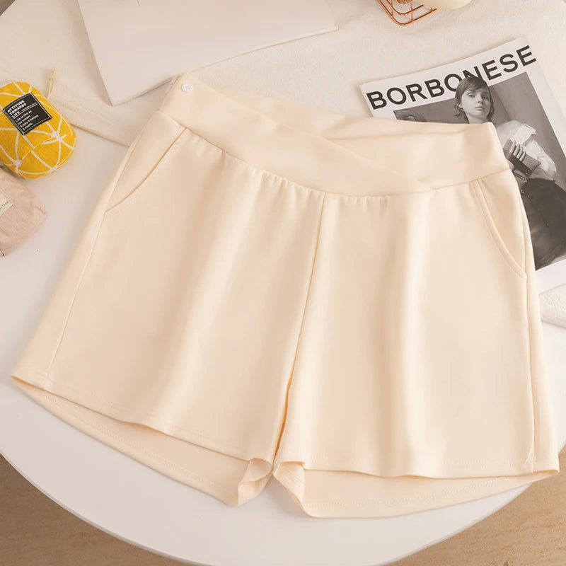 Nestform – Low Waist Maternity Shorts