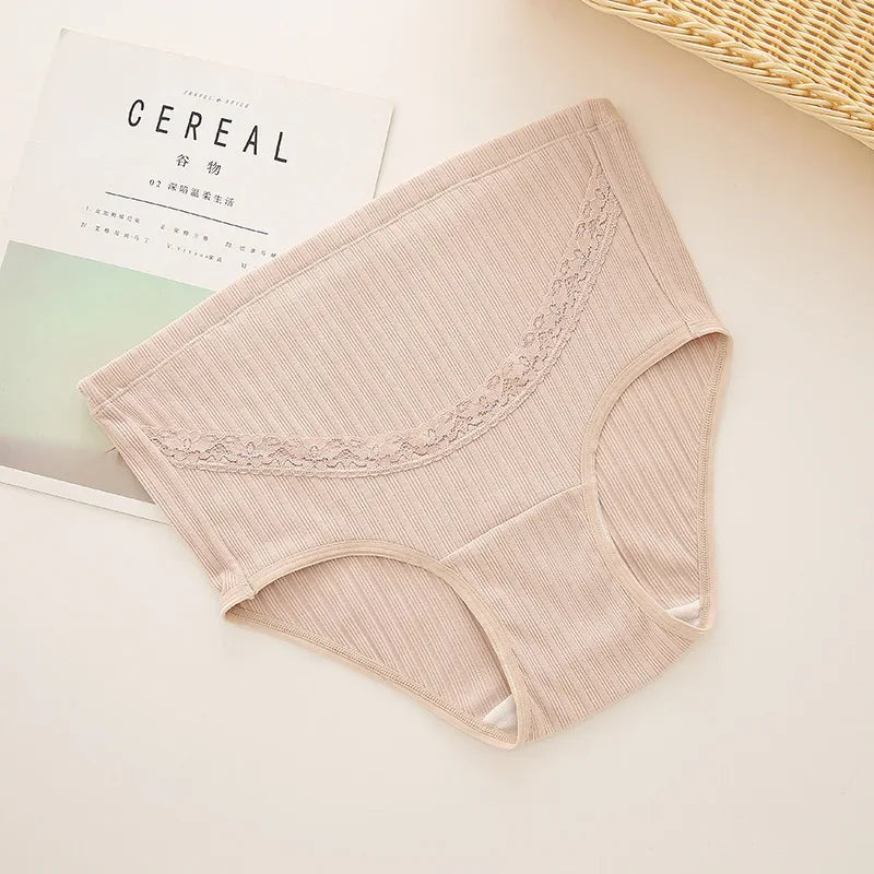 CloudNest – Adjustable High-Waist Cotton Maternity Brief