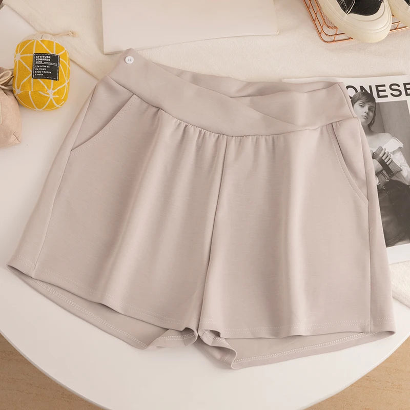 Nestform – Low Waist Maternity Shorts