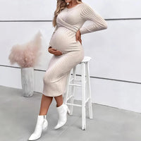 Silva Muse – Slim Long-Sleeve Maternity Dress