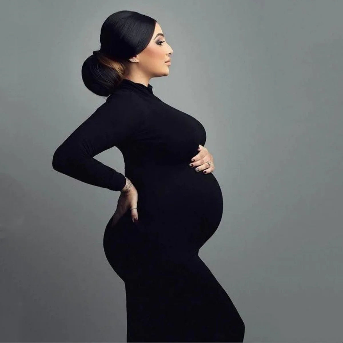 Sera – High-Neck Slim Maternity Dress